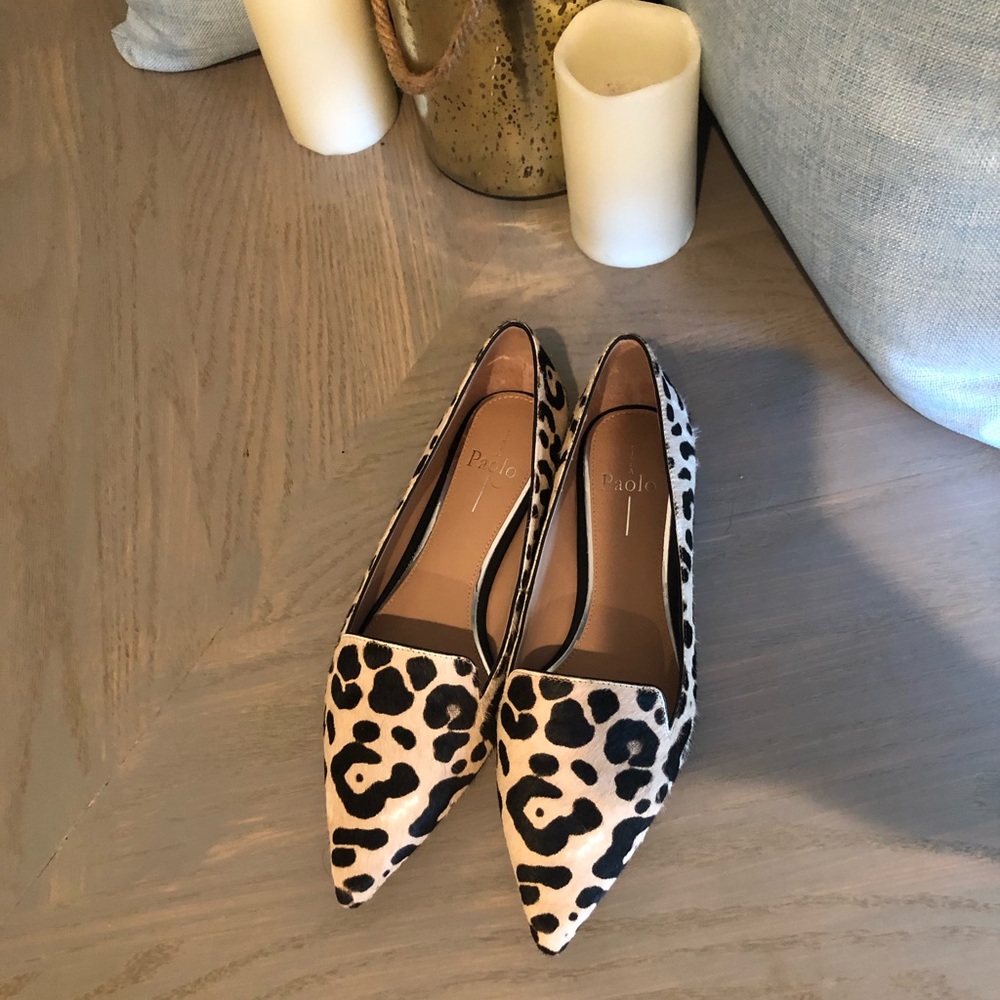 NWT Paolo Leopard Flats